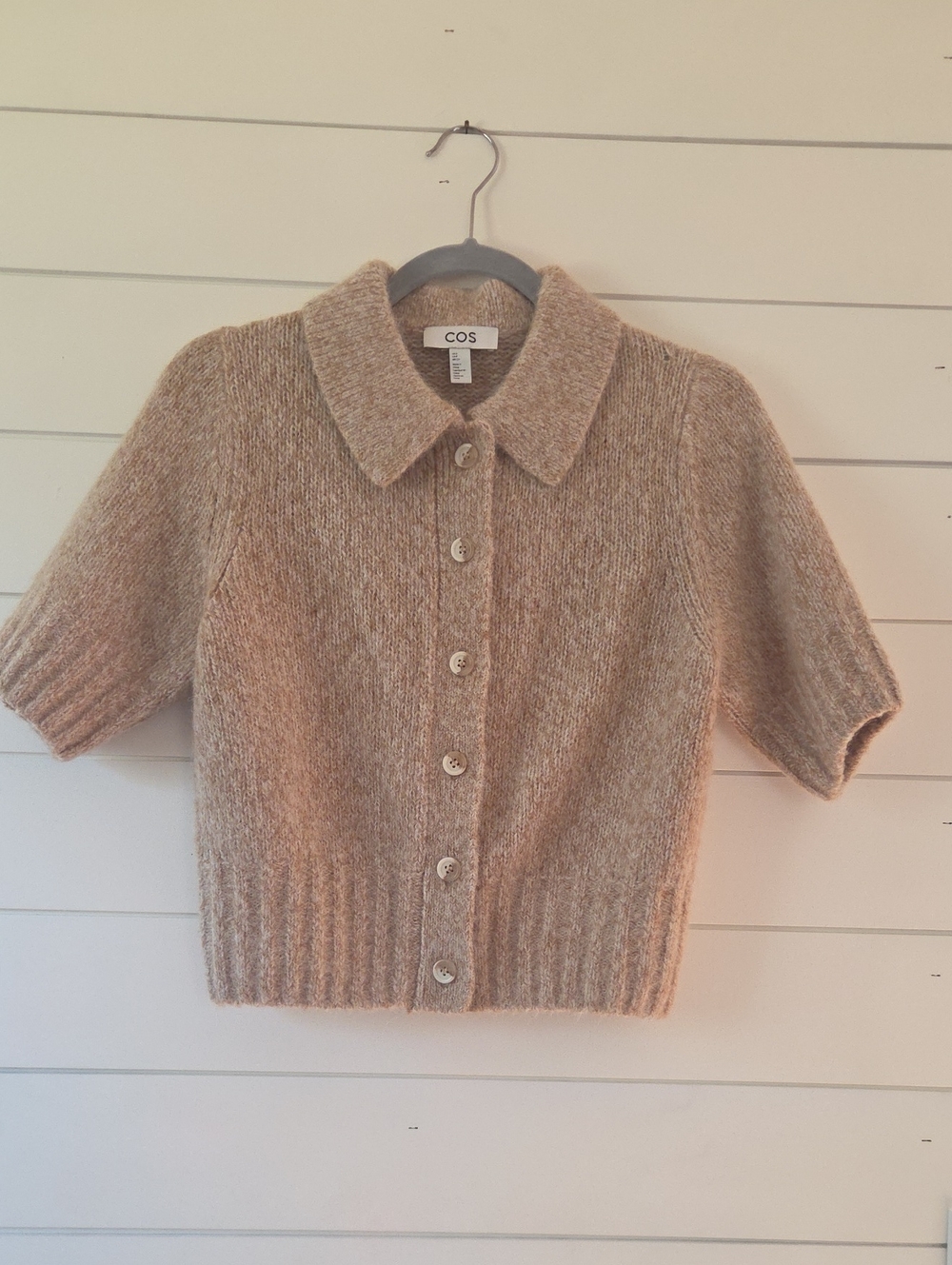 COS Short-Sleeve Cropped Button Cardigan in Beige-Taupe Size S